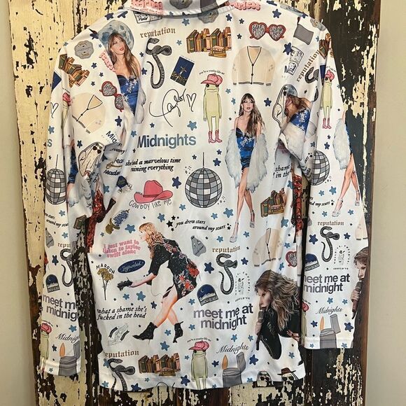 Taylor Swift picture Midnights Meet Me At Midnight Pajama top. Size small. - Picture 2 of 9